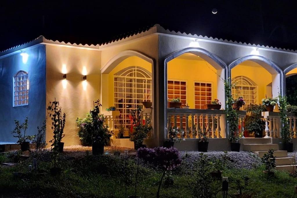 Casamia Rd B&B Río San Juan Exterior foto